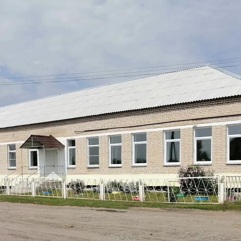 
МДОУ №6 "Бродокалмакский детский сад "Ромашка"
