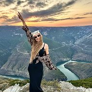 Анжела Полежаева @madam_zanoza