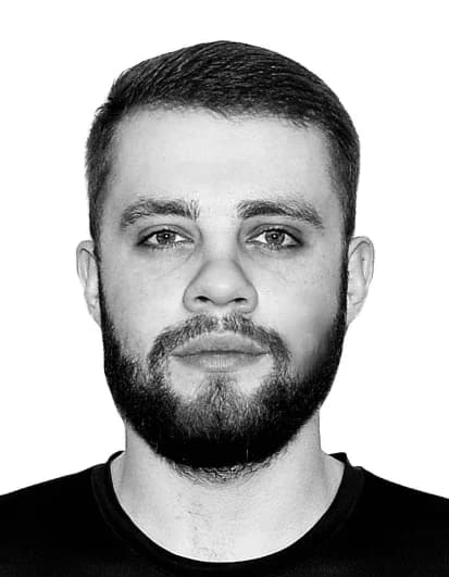 
Данила Перов
