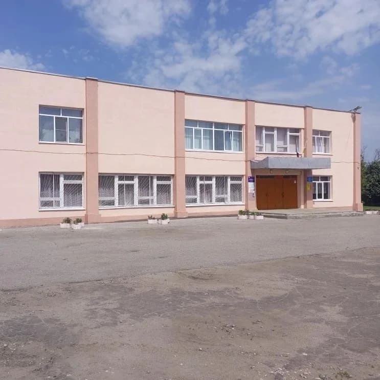 
МБУК "Ермоловский ДЦ"
